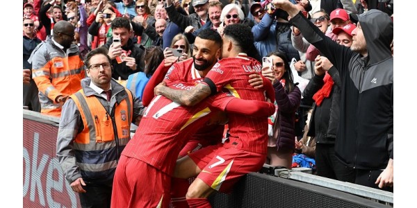 Mohamed Salah é atualmente uma força principal indispensável para o Liverpool Mohamed Salah é atualmente uma força principal indispensável para o Liverpool